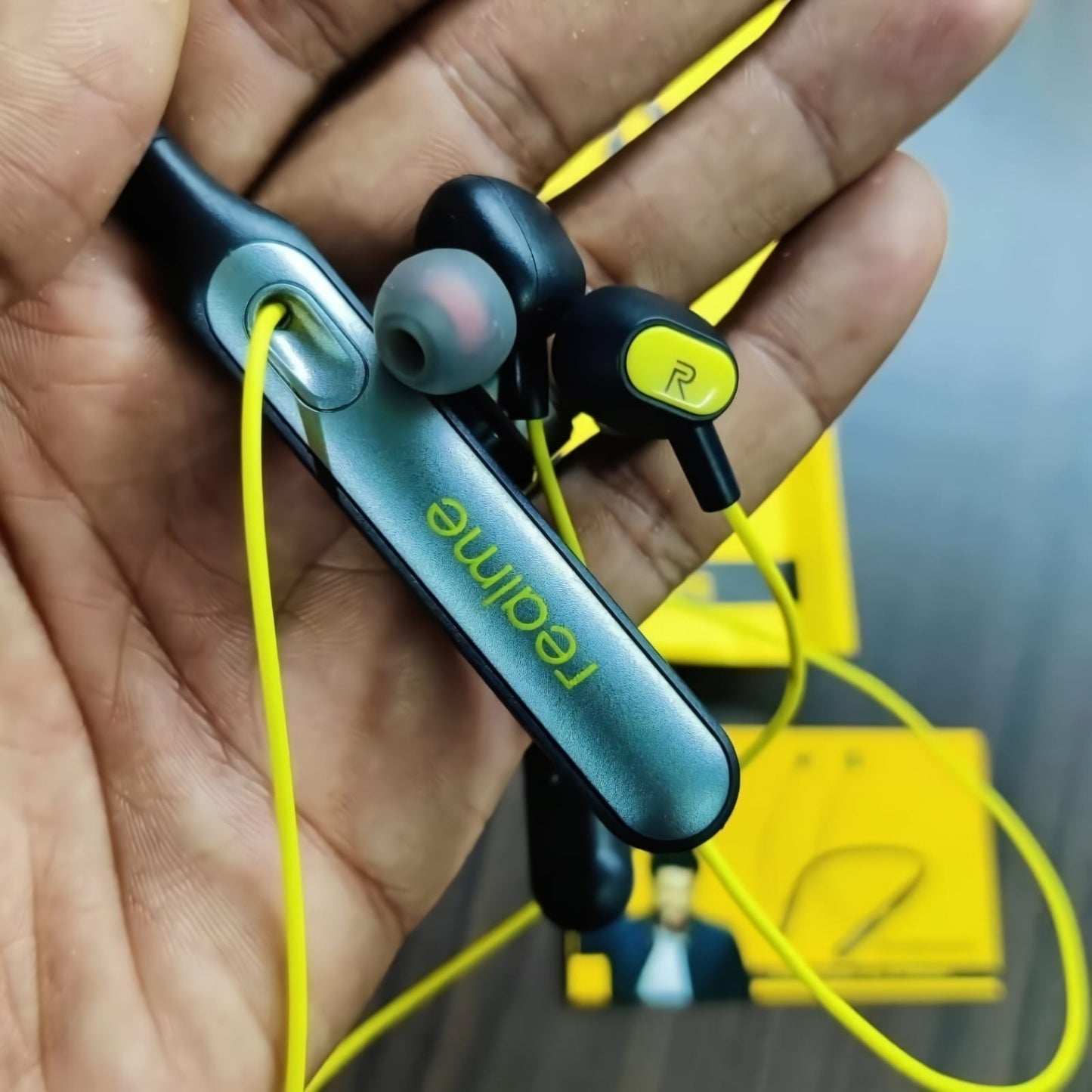 Realme Buds 7 Neckband Dual Pairing Bluetooth Wireless in Ear Earphones with Mic